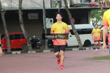 Runner Photo 2650267