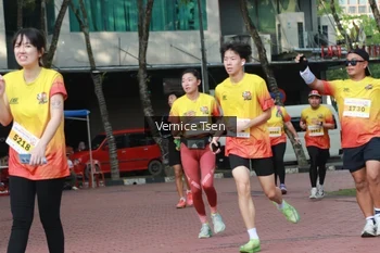 Runner Photo 2650278