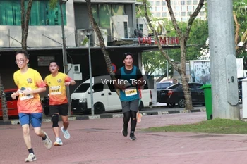 Runner Photo 2650286