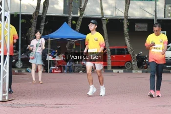 Runner Photo 2650303