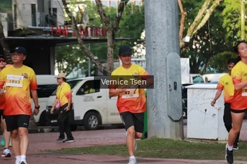 Runner Photo 2650311