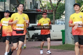 Runner Photo 2650313