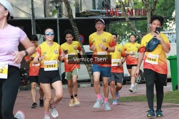 Runner Photo 2650334