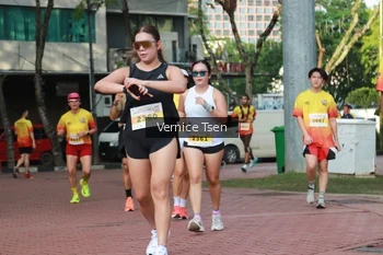 Runner Photo 2650349