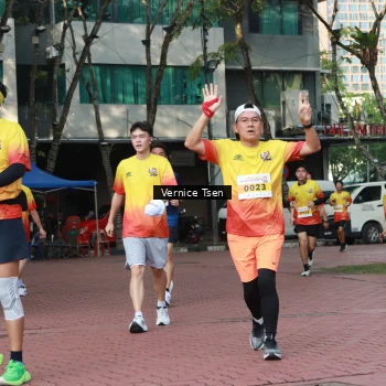 Runner Photo 2650358