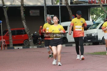 Runner Photo 2650373