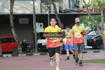 Runner Photo 2650391