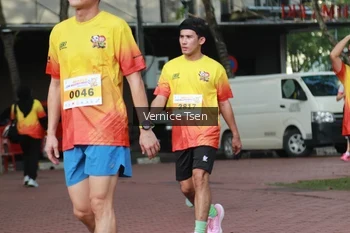 Runner Photo 2650402