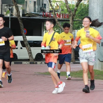 Runner Photo 2650434
