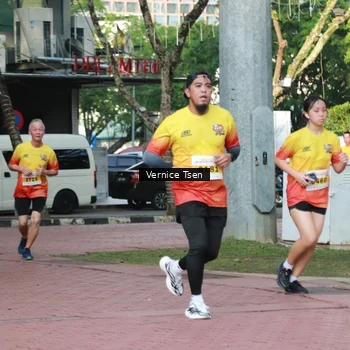 Runner Photo 2650438
