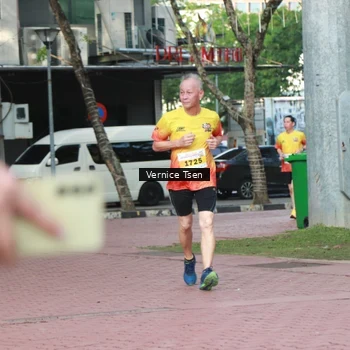 Runner Photo 2650440