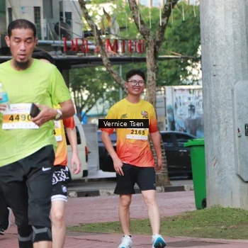 Runner Photo 2650462