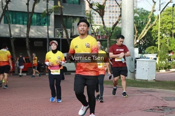 Runner Photo 2650494