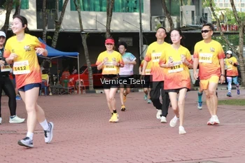 Runner Photo 2650513