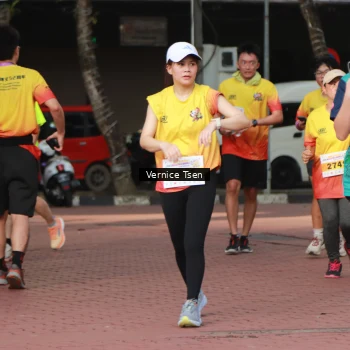 Runner Photo 2650623