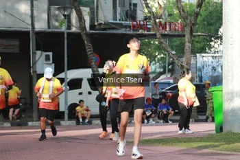 Runner Photo 2650635