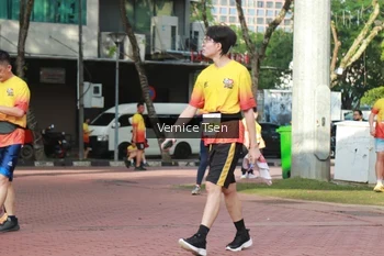 Runner Photo 2650640