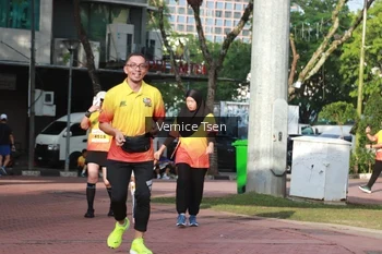 Runner Photo 2650652