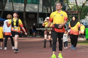 Runner Photo 2650653