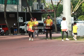 Runner Photo 2650656