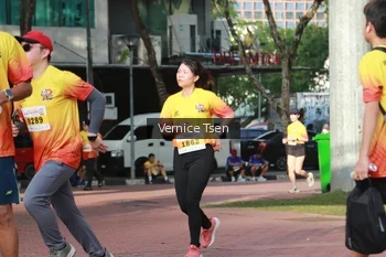 Runner Photo 2650663