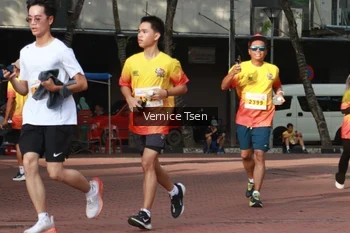 Runner Photo 2650664