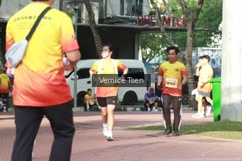 Runner Photo 2650671