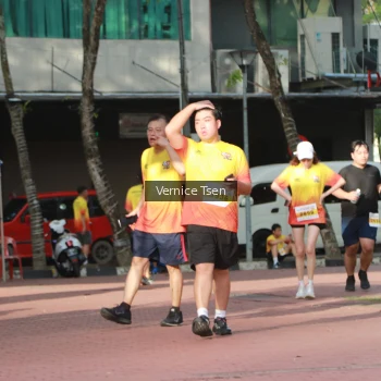 Runner Photo 2650682