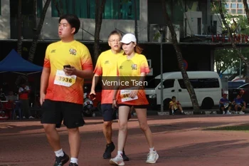 Runner Photo 2650683