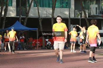 Runner Photo 2650687