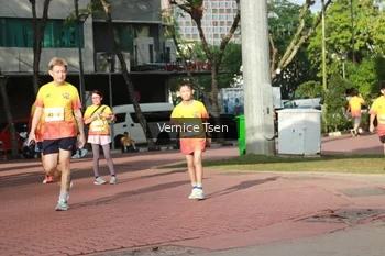 Runner Photo 2650692