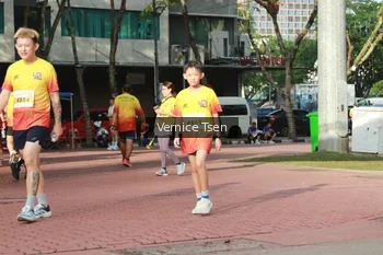 Runner Photo 2650695