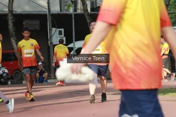 Runner Photo 2650699