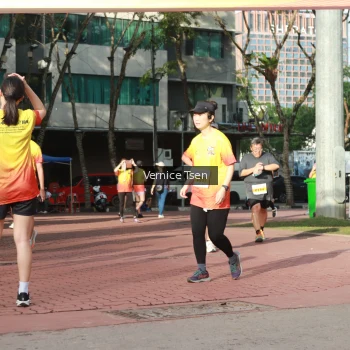 Runner Photo 2650717