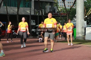 Runner Photo 2650720