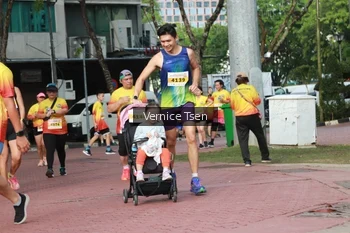 Runner Photo 2650761