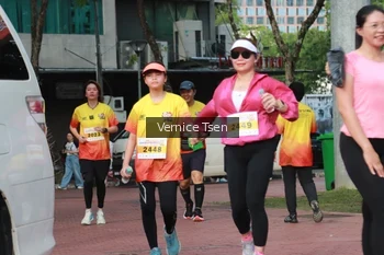 Runner Photo 2650772