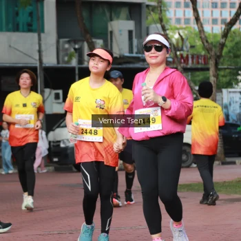 Runner Photo 2650773
