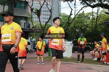 Runner Photo 2650834