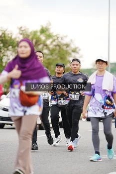 Runner Photo 2659041