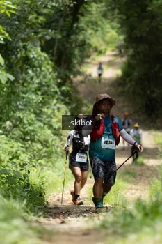 Runner Photo 2660002