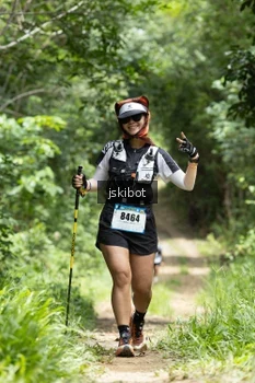 Runner Photo 2660008
