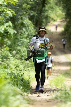 Runner Photo 2660013