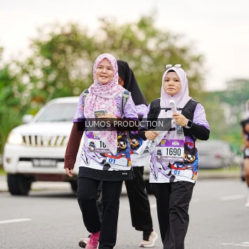 Runner Photo 2671624
