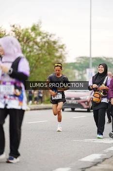 Runner Photo 2671642