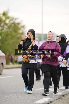 Runner Photo 2671675