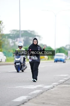 Runner Photo 2671710