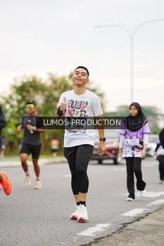 Runner Photo 2671711