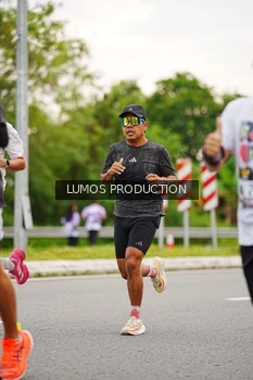 Runner Photo 2671730