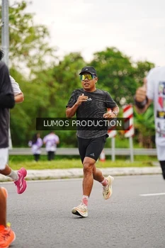 Runner Photo 2671736